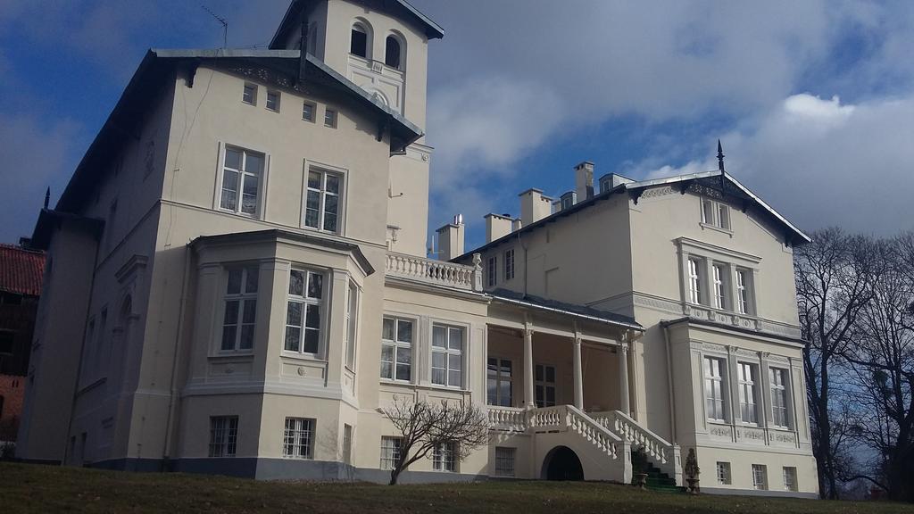 Agroturystyka "Palac W Janowie" Exteriér fotografie