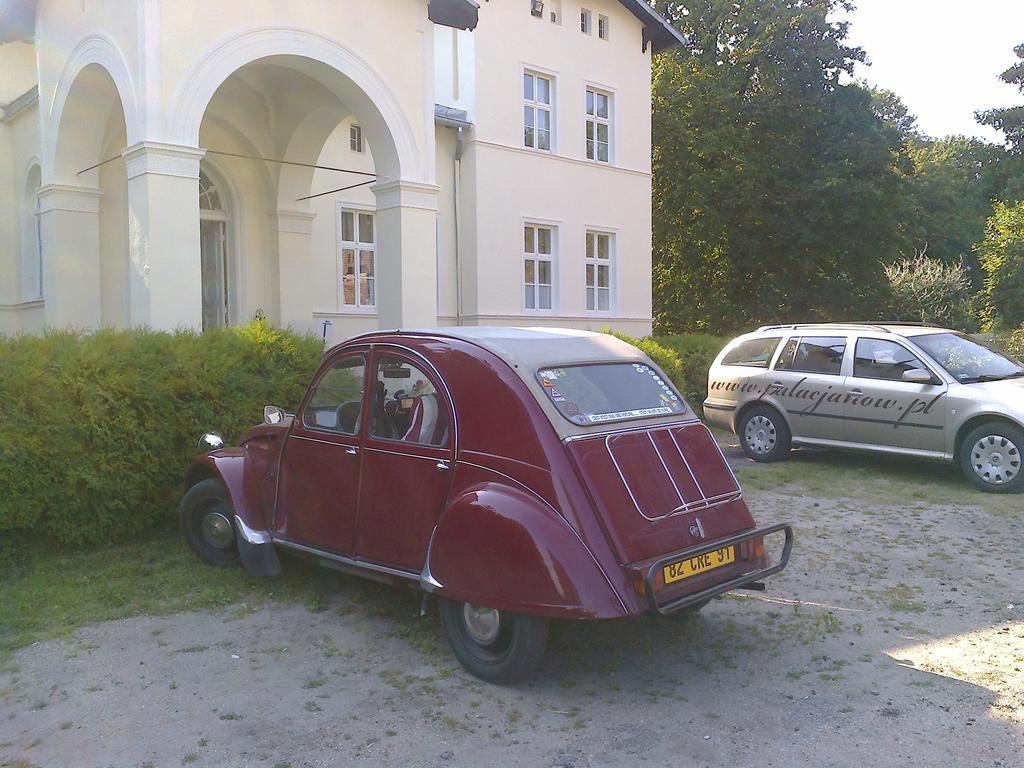 Agroturystyka "Palac W Janowie" Exteriér fotografie